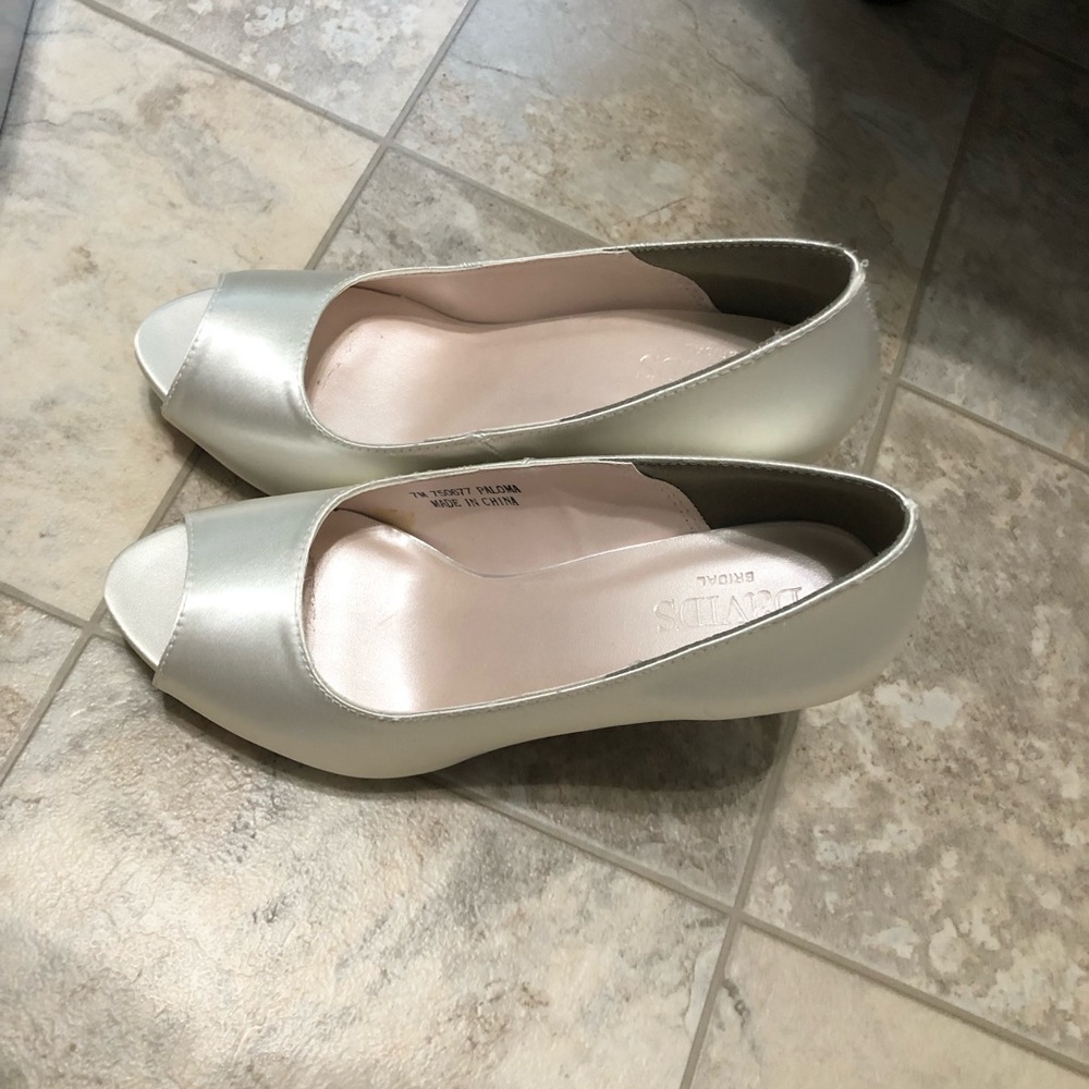 David’s bridal shoes